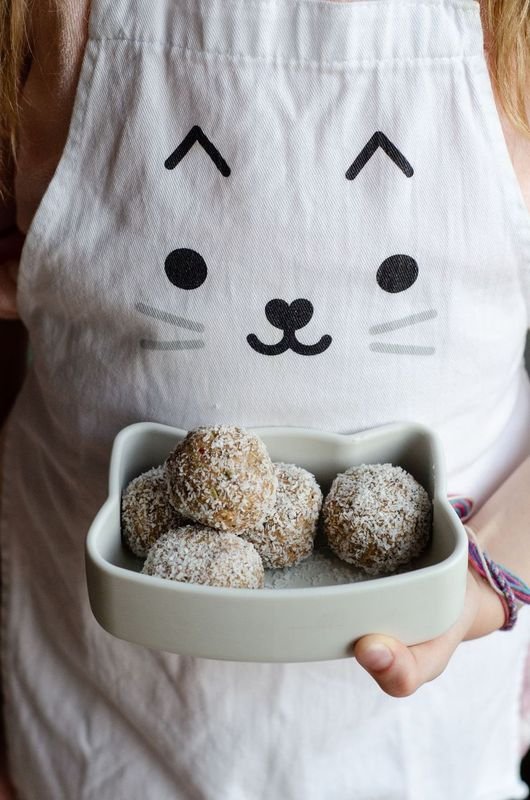 Nut-Free Spiced Apple Bliss Balls