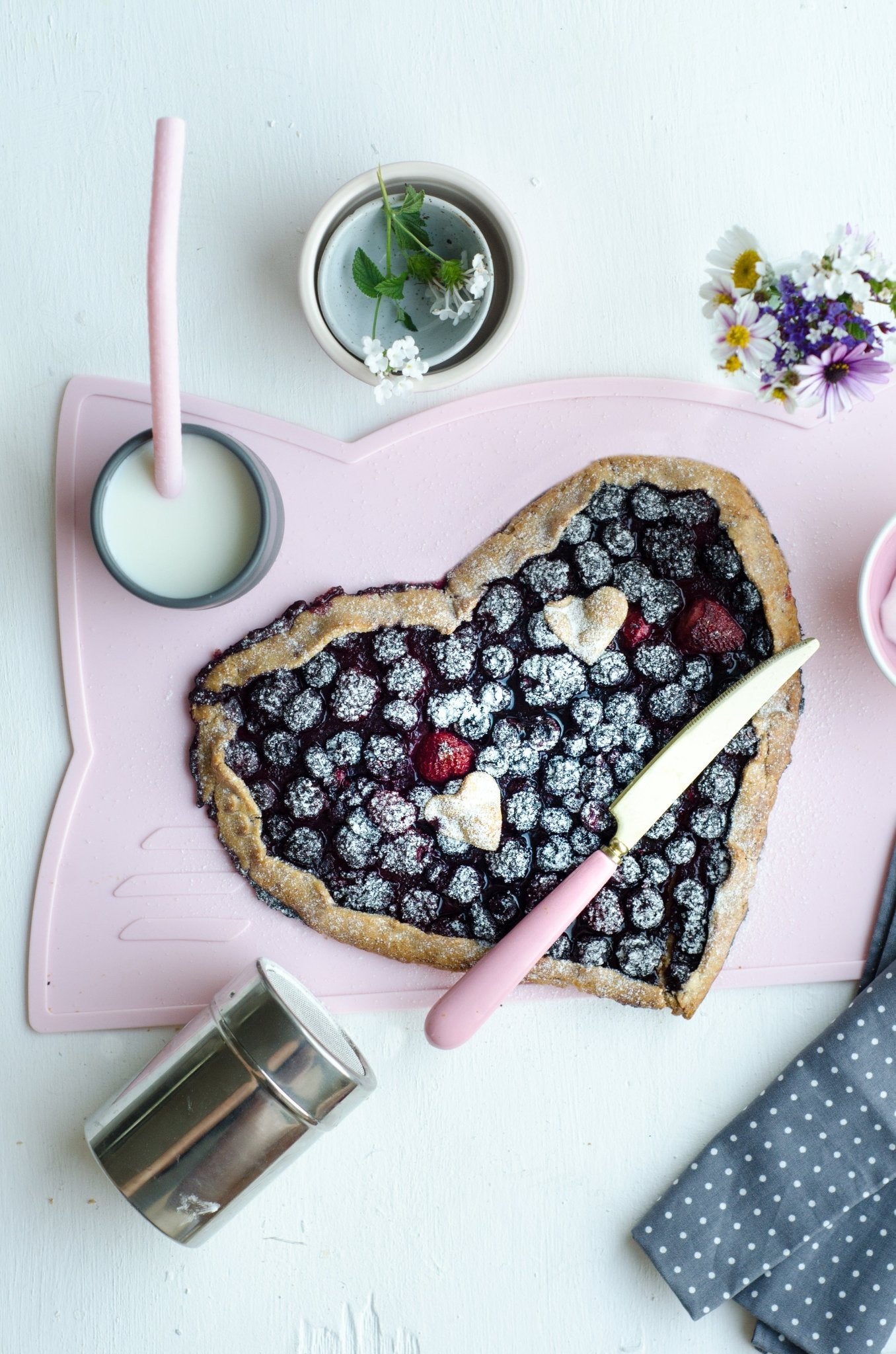berry heart galette