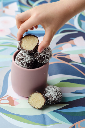 raw lamington balls