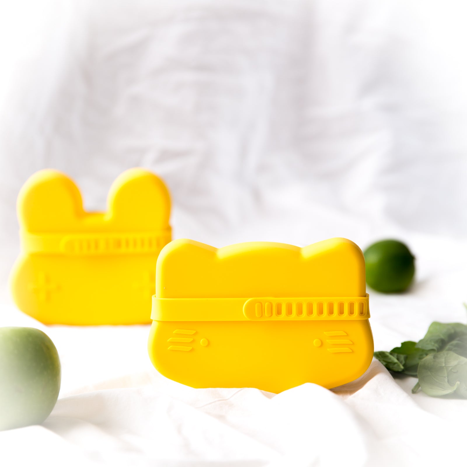 Yellow Snack container for children - Cat shaped