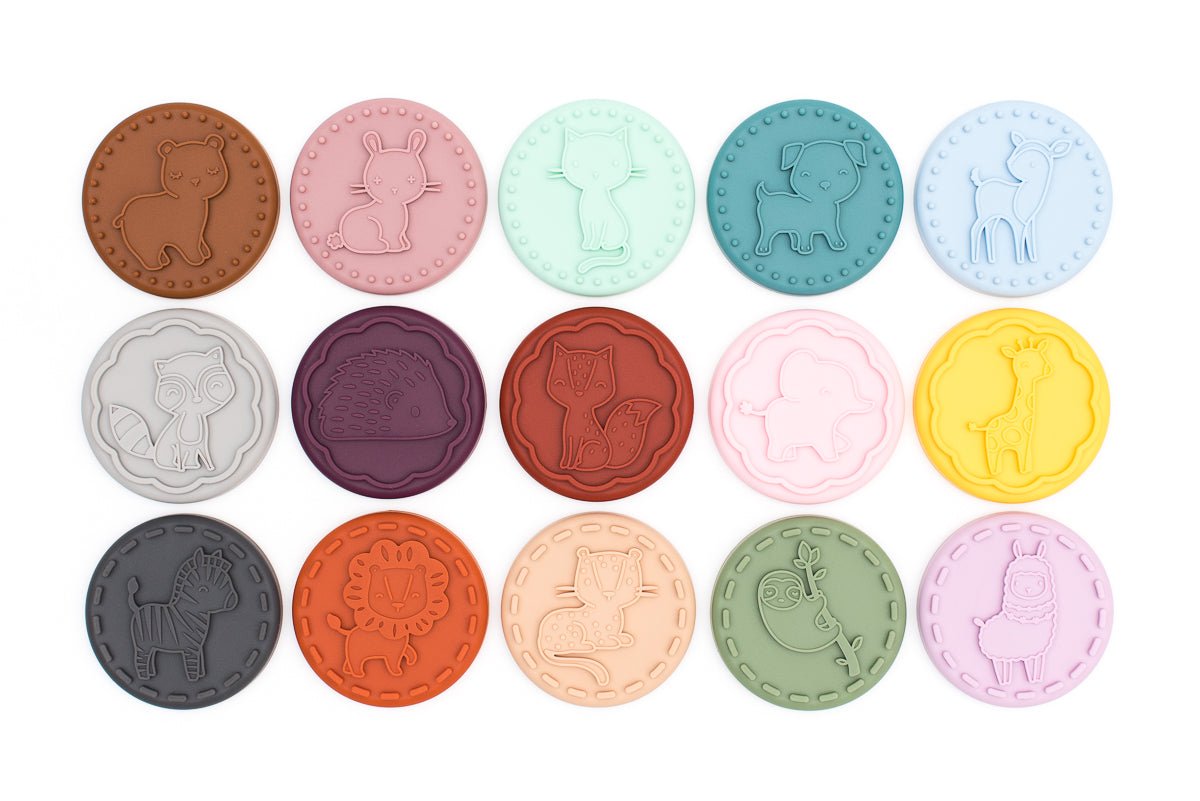 Cookie stamps with 15 different animals